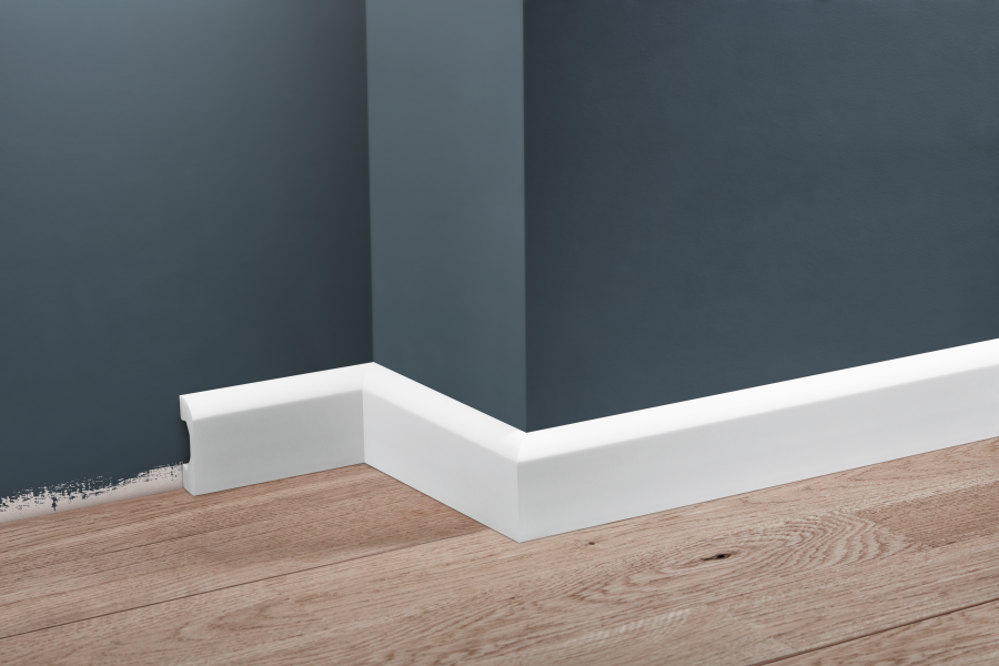 LPC-04 skirting board 49.5x14mm Cezar White RAL9003 Gloss 2.44m
