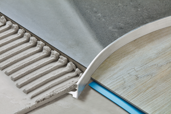 Profil do glazury aluminiowy narożny 10mm do łuków Cezar Srebrny Mat 2,50m