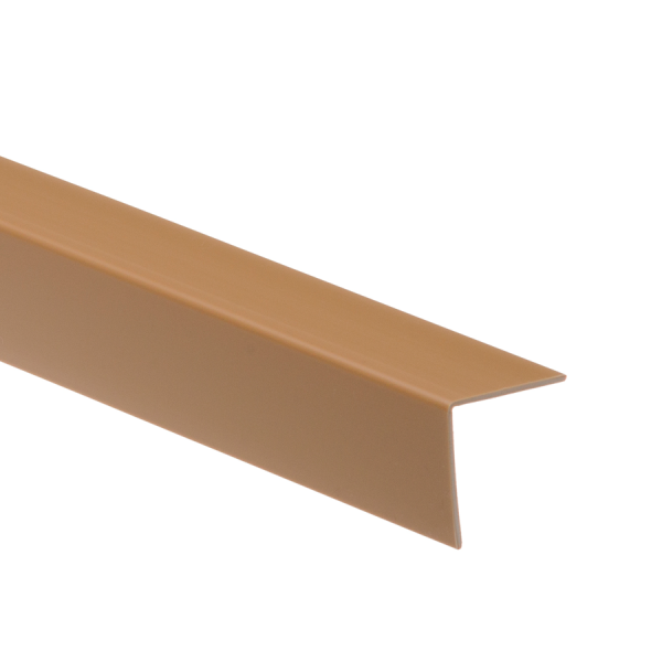 Профильный уголок из ПВХ 50x50x1,1 мм, длина 2,75 м, цвет карамель.