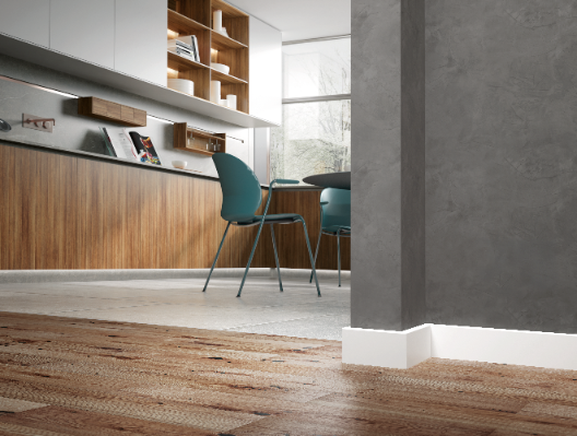 Плинтус из ПВХ Status Line 80x15 мм, цвет Cezar, черный, матовый RAL9005, 2,20 м