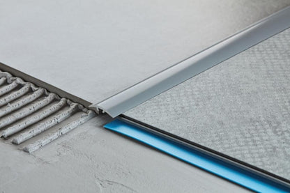 Profil progowy wąski PVC 30mm Cezar Dąb Wiejski Mat 0,93m