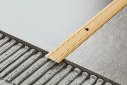 Profil progowy płaski aluminiowy 30mm Cezar Srebrny Mat 2m