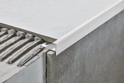 Profil schodowy aluminiowy CL Cezar Naturalny surowy 2,50m