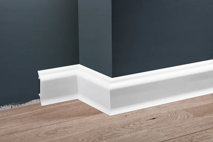 Listwa przypodłogowa LPC-16 83x19mm Cezar Biały Mat 2,44m