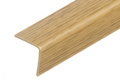 Kątownik PVC 40x40x1,1mm Cezar Dąb Mat 2,75m