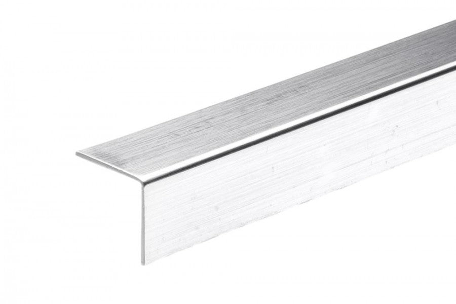 Kątownik PVC 20x20x1,1mm Cezar Srebrny Szczotkowany Połysk 2m