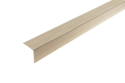 ПВХ-уголок 30x30x1,1 мм, мат Cezar Maple, 2,75 м