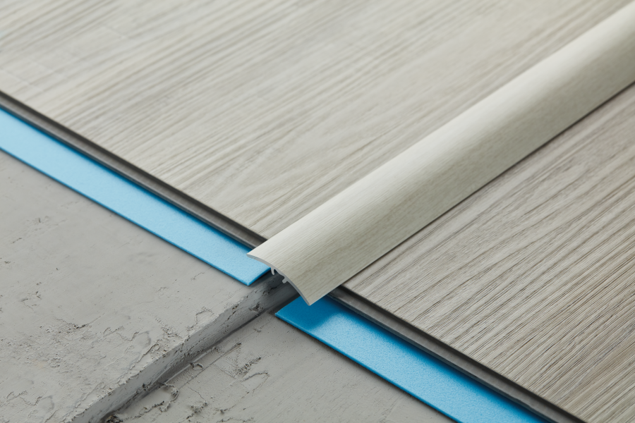 Profil progowy wciskany z silikonem aluminium laminat 30mm 1,8m Buk