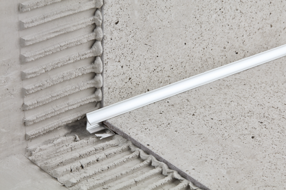 Profil wewnętrzny do glazury aluminium anoda 12mm 2,5m Złoty