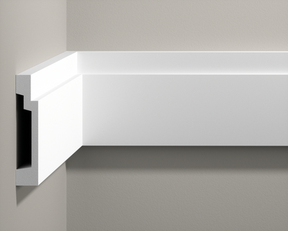 Listwa naścienna gładka LNG-24 klejona Cezar Biały Mat 2,40m
