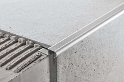 Profil schodowy aluminiowy ZET owalny Cezar Naturalny surowy 2,50m