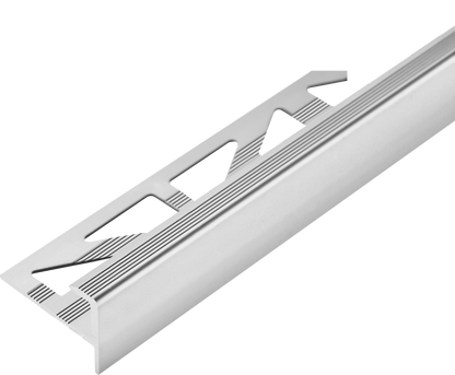 Профиль для лестничных панелей из алюминиевого LVT, CL 5 мм, 28x14,5x8 мм, Cezar Silver Matt, 1,35 м