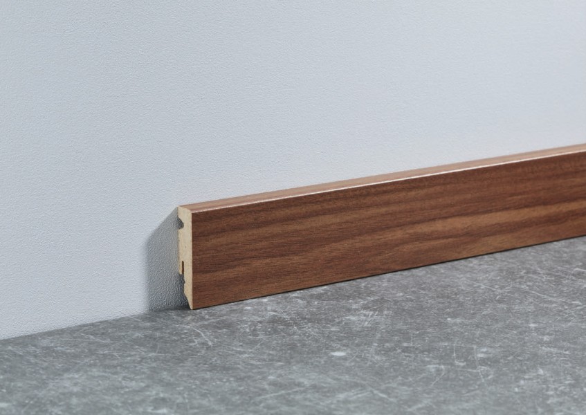 Listwa przypodłogowa MDF 58mm L= 2,40m Dąb Merbau 104896 FOAK001 